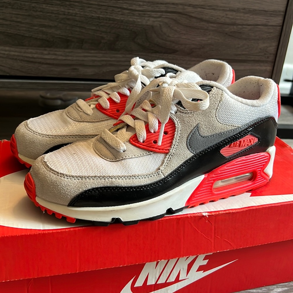 Nike Air Max 90 Premium Mesh GS ‘Infrared’